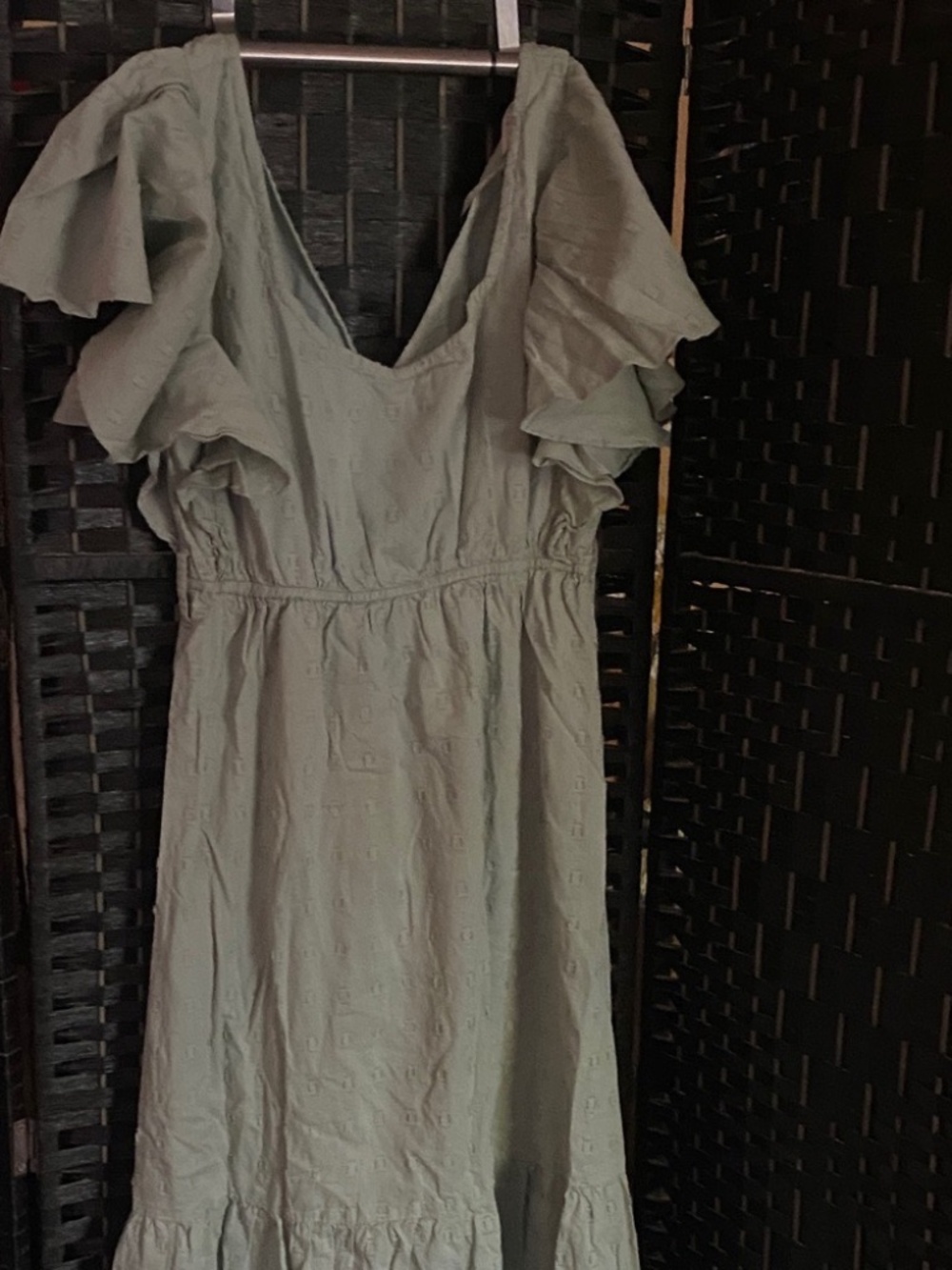 SIM & SAM SIZE MEDIUM M RUFFLE SLEEVE DRESS LOT5922